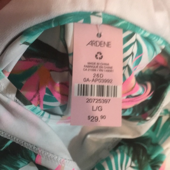 Swimsuit - Picture 3 of 3